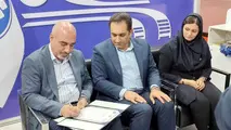 امضای تفاهم نامه همکاری در حوزه بیمه بین انجمن شرکت های ریلی و بیمه معلم برای تسهیل ترانزیت کالا