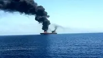 
تمام سرنشینان دو نفتکش آسیب دیده در دریای عمان نجات یافتند
