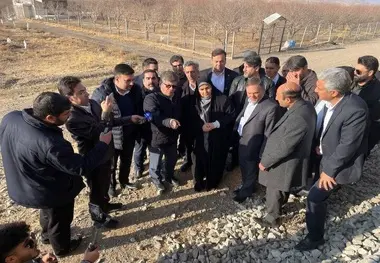 پایان ریل گذاری راه آهن دوخطه قزوین–زنجان؛ افتتاح ۴۵۷۷ واحد مسکن حمایتی با حضور وزیر راه