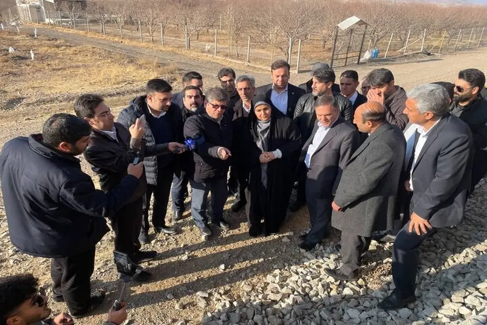 پایان ریل گذاری راه آهن دوخطه قزوین–زنجان؛ افتتاح ۴۵۷۷ واحد مسکن حمایتی با حضور وزیر راه