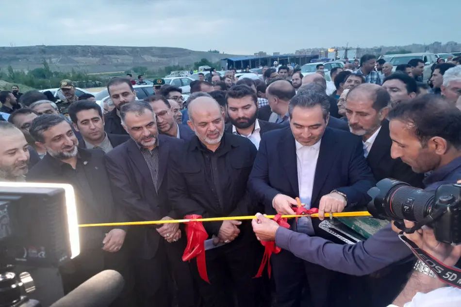 پروژه تقاطع غیرهمسطح نیایش اردبیل با حضور وزیر کشور افتتاح شد