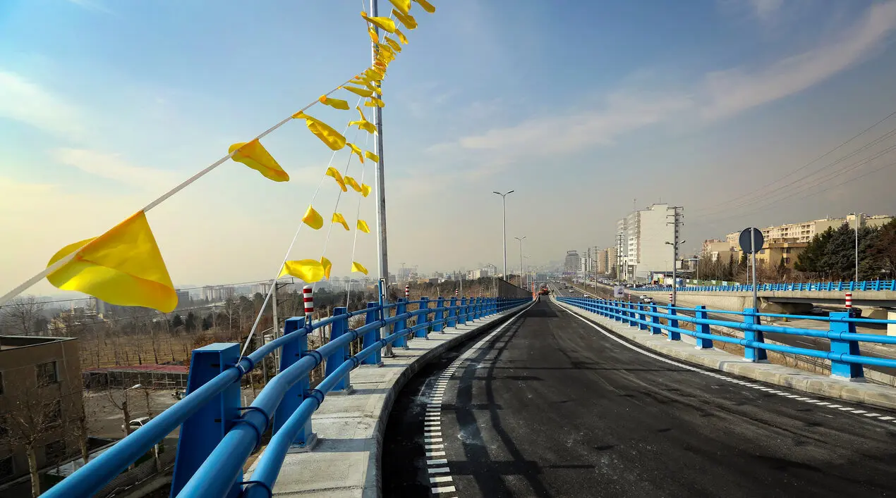 پل ضد برف تهران روسفید شد | پل B9 چگونه کار می کند؟