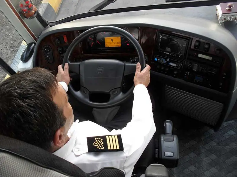 کلید حل مشکل دریافت تسهیلات کرونایی رانندگان؛ در دست وزارت کار 