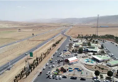نظارت بر مجتمع‌ های بین راهی کلید خورد؛ فرمان در دست فرمانداران/ کیفیت خدمات به مسافران ارتقا می یابد