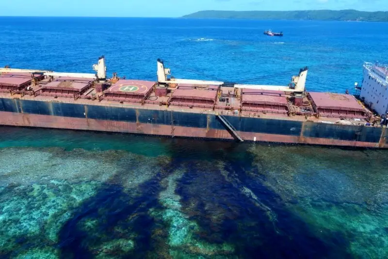 Grounded Bulk Carrier Leaking Heavy Fuel Oil Near UNESCO World Heritage Site