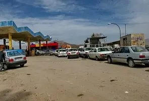 بنزین زدن در تهران سخت شد
