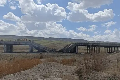 بازسازی ۹۵ درصدی پل بیات در آزادراه تبریز به زنجان؛ بازگشایی مسیر در آینده نزدیک