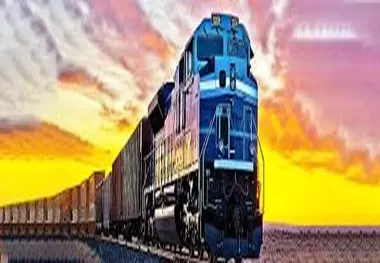 رکورد شکنی ریلی/ تکمیل و بهره برداری ۴۸۱ کیلومتر خط آهن