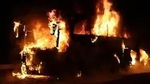 فیلم| آتش‌ سوزی اتوبوس در آزاد راه تهران پردیس 