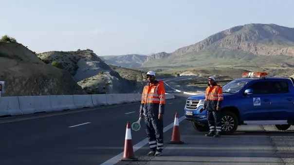 حضور فعال گشت‌ های راهداری آزادراه شیراز–اصفهان در سفرهای نوروزی