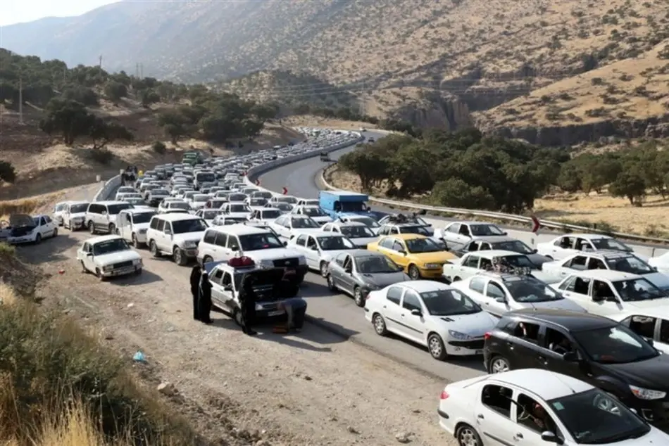 ادامه ممنوعیت تردد در محورهای منتهی به مزرهای عراق