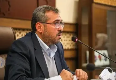 ۶۰ درصد شهر شیراز زیر بار حمل‌ و نقل ریلی می‌ رود