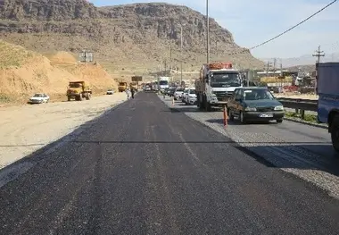 ۳۰۰ کیلومتر راه روستایی در لرستان در دست احداث است 