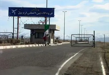 برگزاری مانور عملیات برف‌روبی فرودگاه اردبیل 

