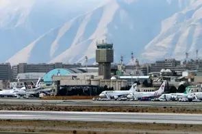 جابجایی مجسمه والرین از میدان انقلاب به ورودی فرودگاه مهرآباد/ کاش به‌ جای والرین، کوروش به استقبال می‌ آمد! 