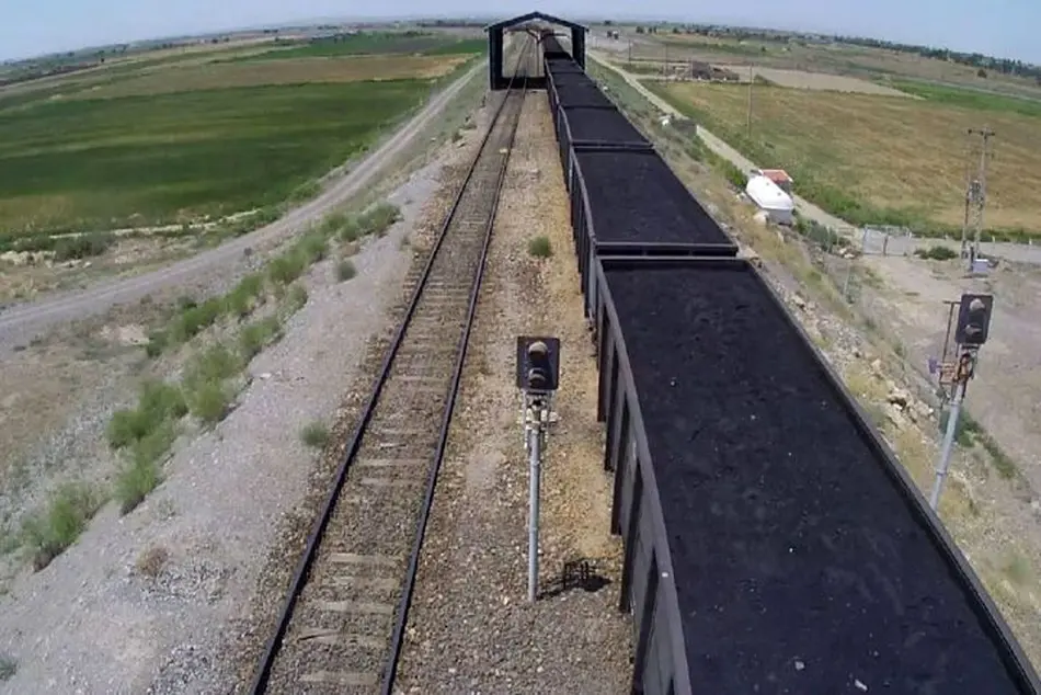 آغاز ترانزیت ریلی زغال سنگ از روسیه به هندوستان از مسیر ایران