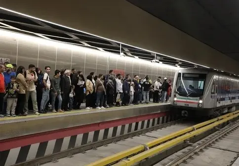 از سرویس دهی شبانه تا افزایش حرکت قطارها در خط یک مترو در ایام ارتحال امام خمینی