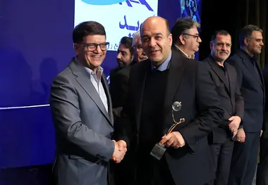 افتخار ملی در صنعت ریلی/ ایرید واحد برگزیده جشنواره «تولید ملی افتخار ملی» شد