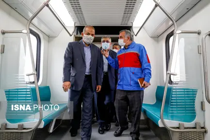 بازدید وزیر کشور از پروژه قطار ملی جهاد دانشگاهی