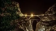 عکس | نمای زیباترین پل ایران در شب