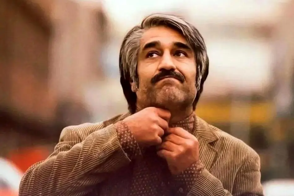 استخدام رانندگان کامیون در کسب وکاری که اسم پژمان جمشیدی را یدک می کشد!

