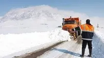بارش برف مسیر ارتباطی بجنورد- اسفراین را بست