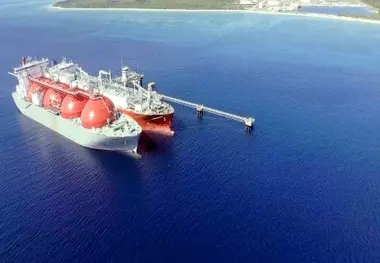 Excelerate and Equinor Perform First Ship-to-Ship Transfer of LNG in The Bahamas