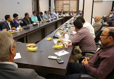 تاکید بر ضرورت یکسان‌سازی و شفافیت کرایه‌بار در لرستان 