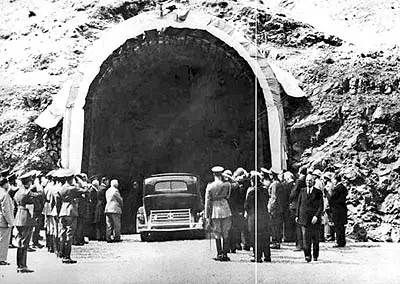 روز افتتاح تونل کندوان