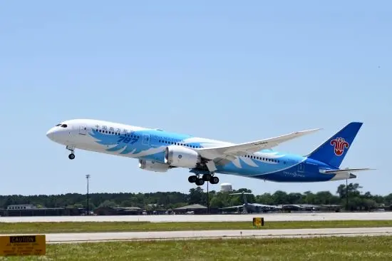 China Southern takes delivery of first 787-9