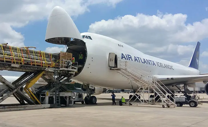 Houston, we have a solution. Piped spooling flown to US on B747-400F cargo charter