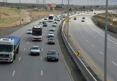 ۱۸ میلیون تردد در محورهای مواصلاتی استان قزوین به ثبت رسید