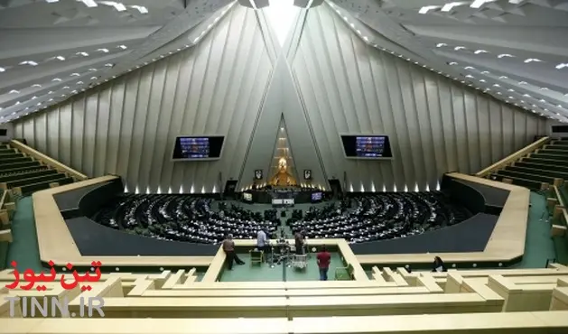 مجلس کلیات لایحه اصلاحیه بودجه ۱۳۹۵ را تصویب کرد
