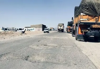 کامیون های 13 میلیاردی در جاده های ایران فرسوده می شوند+ فیلم