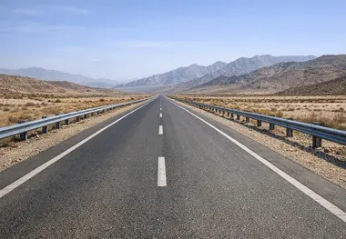 هزینه‌ های پنهان تصرف حریم جاده‌ ها؛ وقتی حاشیه راه‌ ها گران تمام می‌ شود