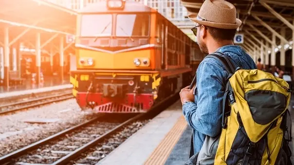 آشنایی با حقوق مسافر در سفر با قطار