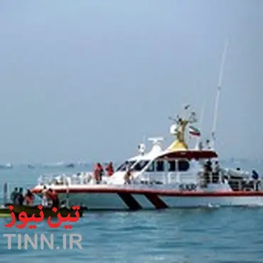 نجات پنج سرنشین یک قایق سانحه دیده در آب های جزیره هرمز