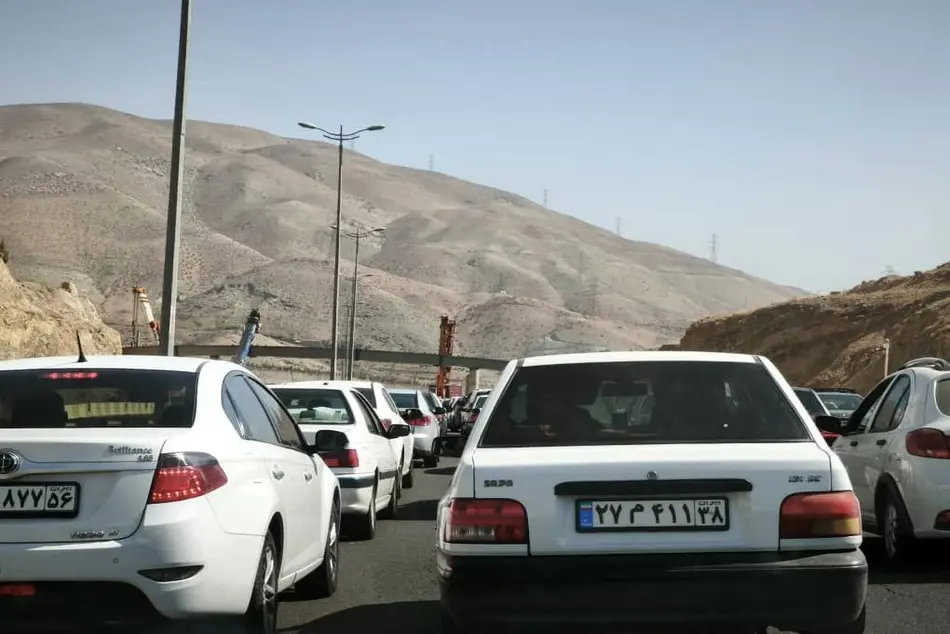 ترافیک سنگین در تمامی محورهای شمالی