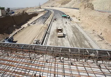 افق روشن توسعه زیرساخت های ارتباطی و ایمن سازی جاده های غرب سمنان