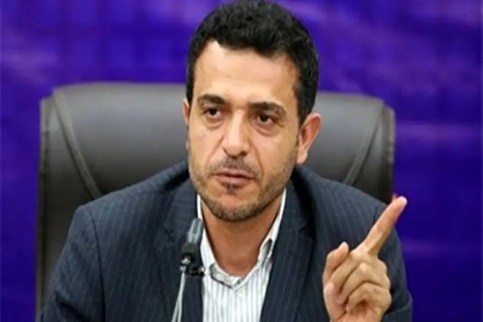 صوفی: حداقل ۱۵ هزار اتوبوس در ناوگان حمل و نقل باید نوسازی شوند