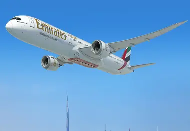 Emirates Places Order for 40 Boeing 787 Dreamliners