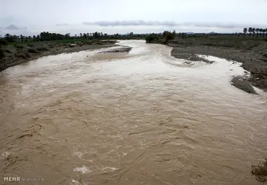 بارش شدید باران جاده یاسوج به چرام را مسدود کرد