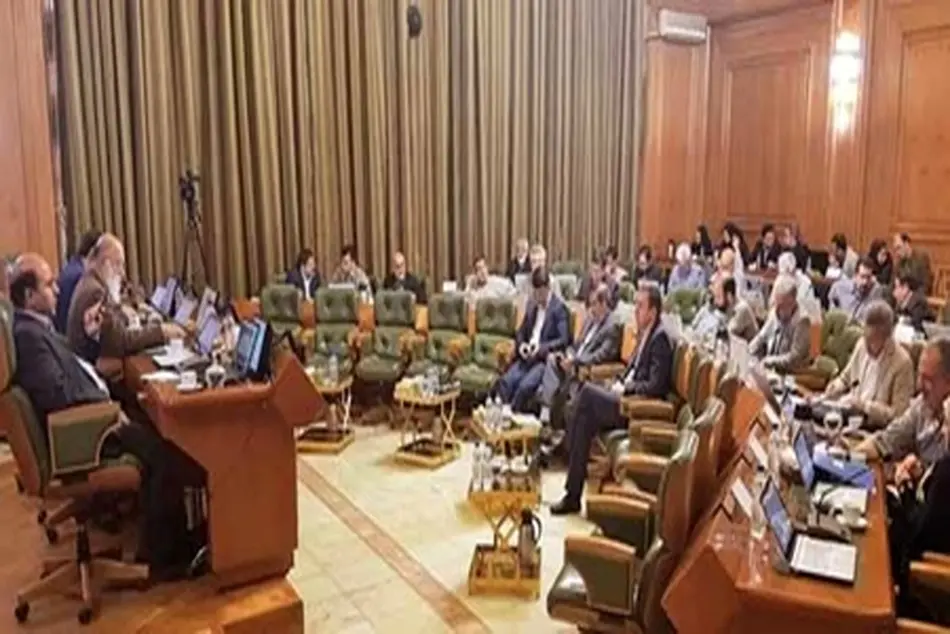  تقدیر شورا از شهرداری ‌برای پاکسازی سریع چهره شهر از تبلیغات انتخابات 