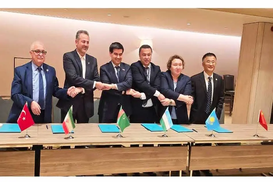 ایران دروازه طلایی تجارت ریلی چین و اروپا شد