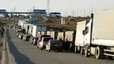 توقف و زمین گیر شدن کامیون های ترانزیتی در مرز ازبکستان/ رانندگان ترانزیت چه کسی را مقصر می دانند؟  