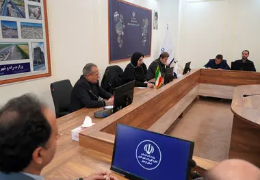 در طول جنگ رمضان هیچ پروژه راه و شهرسازی تعطیل نیست 
