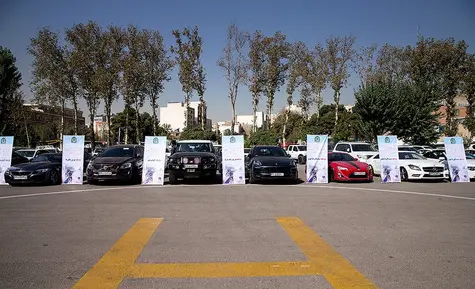 خودروهای لوکس توقیفی در تهران