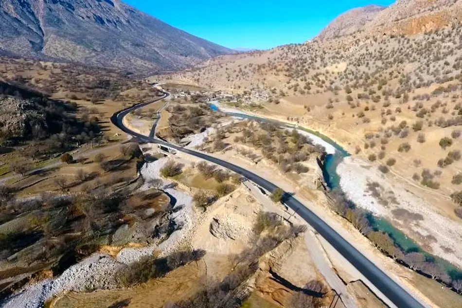 عمر جادهِ در دست اجرای پاتاوه به دهدشت ۲۸ساله شد