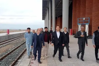 بازدید معاون مسافری راه آهن از جنوب شرق و تأکید بر آمادگی سفرهای نوروزی