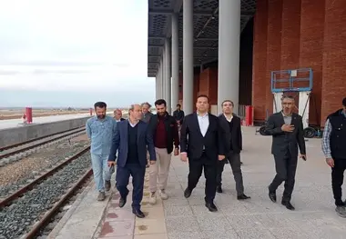 بازدید معاون مسافری راه آهن از جنوب شرق و تأکید بر آمادگی سفرهای نوروزی